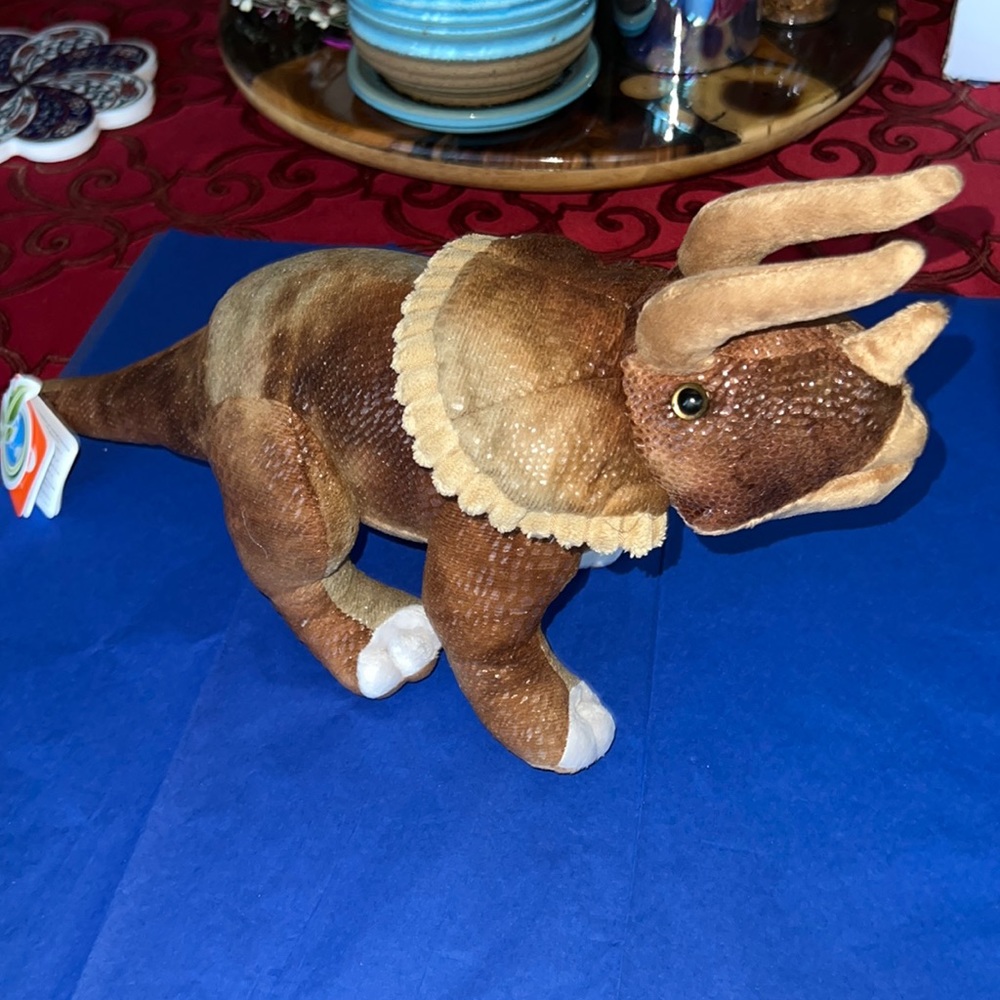 Dinosaur by wild republic